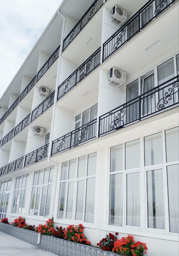 Sariya Hotel Kheivani Exterior foto